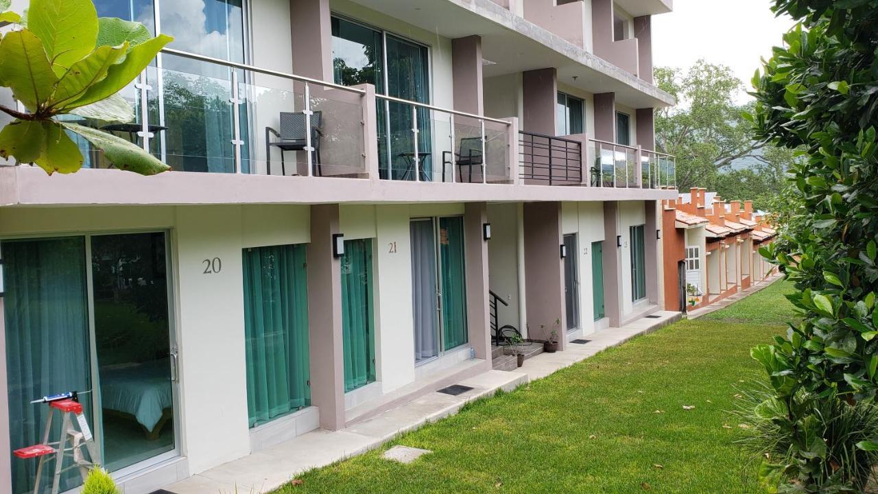 Calu Hotel En La Laguna, Santa Maria Del Oro La Laguna  Exteriör bild